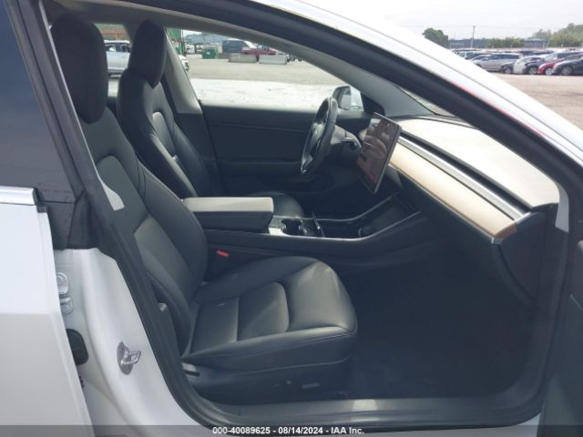 5YJ3E1EA5JF161873 Tesla Model 3 Long Range/mid Range