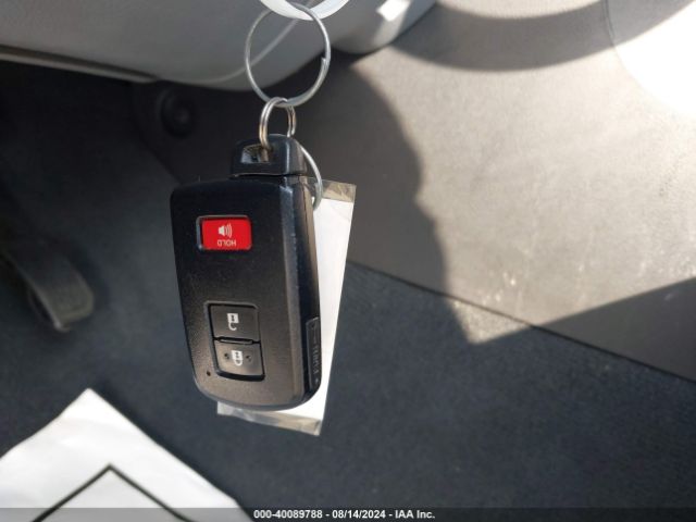 5TDZY5G19LS075163 Toyota Sequoia Sr5