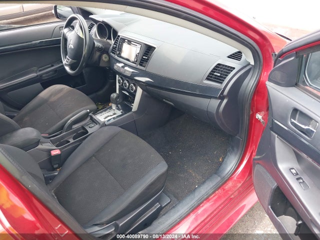 2017 MITSUBISHI LANCER JA32V2FWXHU004870 Photo 4