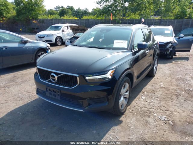 YV4162UK5L2323704 Volvo Xc40 T5 Momentum