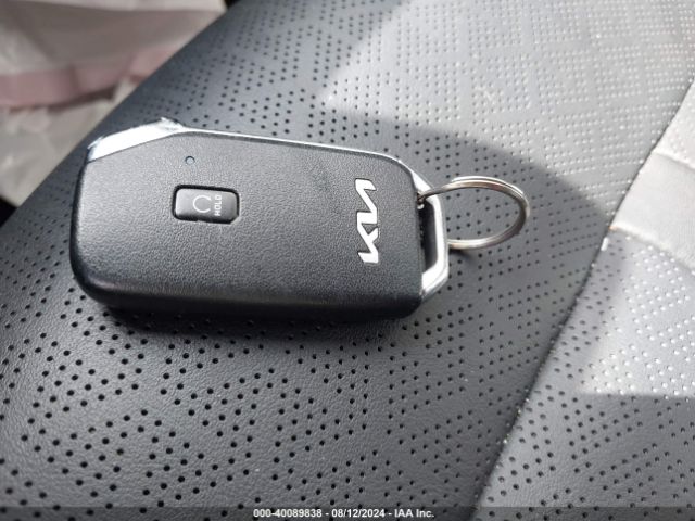 5XYRH4LF7NG143861 KIA SORENTO EX