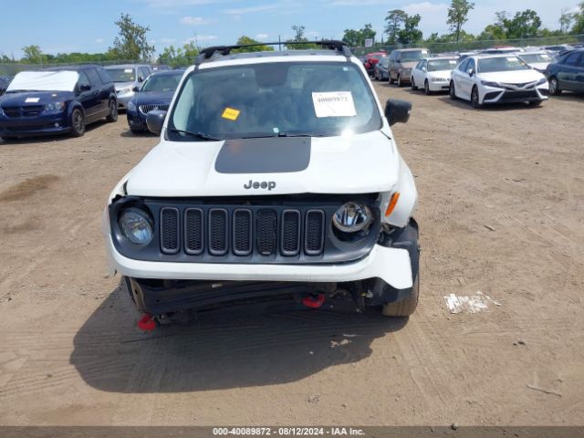 ZACCJBCT3GPD39433 Jeep Renegade Trailhawk