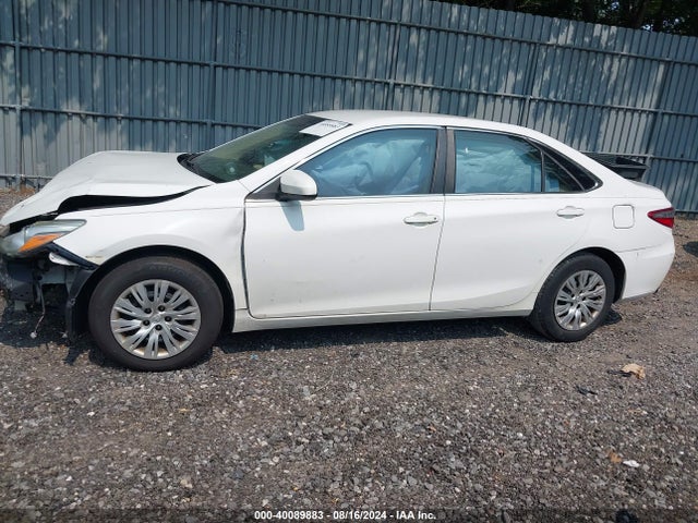 Toyota CAMRY LE 2015 4T1BF1FK2FU959743 Image 15