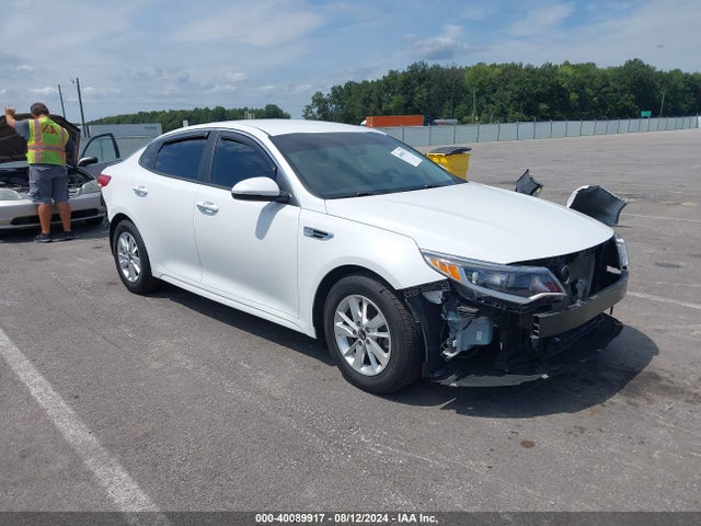 KIA Optima Lx 2017 5XXGT4L36HG158145 Image 1