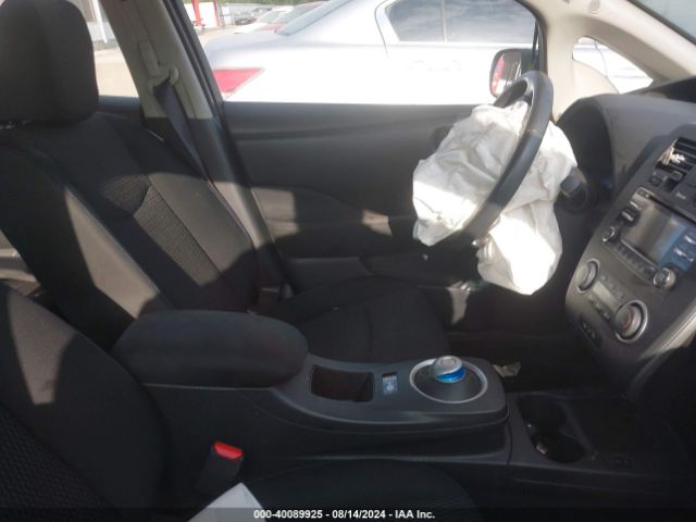 1N4AZ0CP9FC317209 Nissan LEAF S