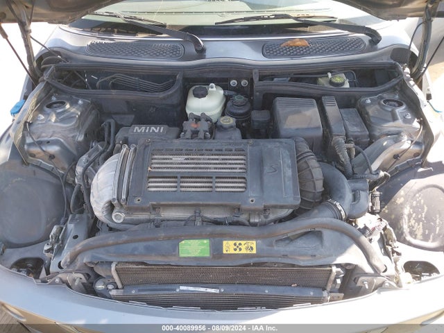 2005 MINI COOPER S WMWRE33475TG95723 Photo 9