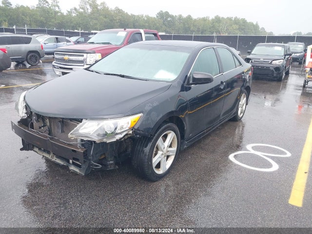 Toyota CAMRY SE 2014 4T1BF1FK8EU326937 Image 2