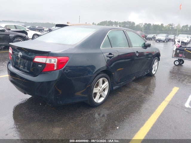 Toyota CAMRY SE 2014 4T1BF1FK8EU326937 Image 4