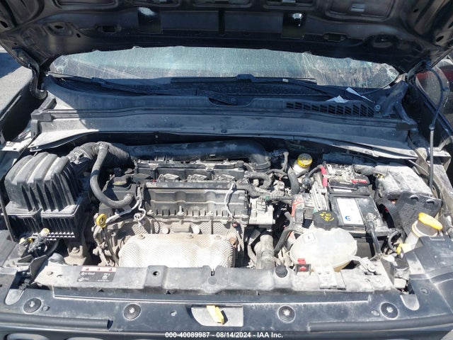 ZACNJABB0LPL93307 Jeep Renegade Latitude Fwd