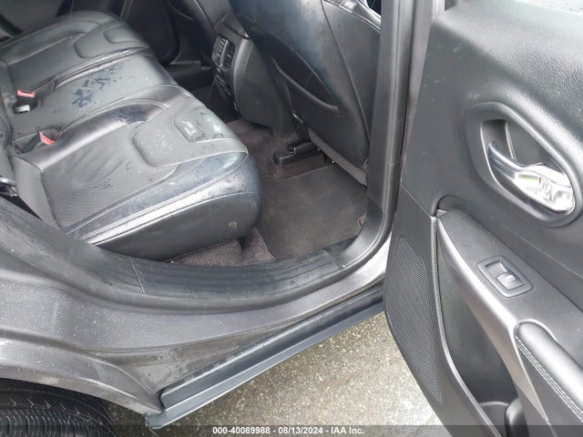 1C4PJLDB0KD232988 Jeep Cherokee Limited Fwd