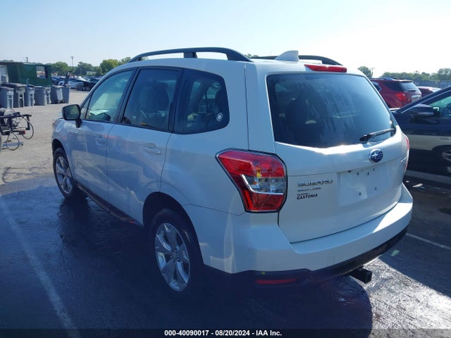 Subaru Forester 2.5i Premium 2016 JF2SJADC3GH540942 Image 3