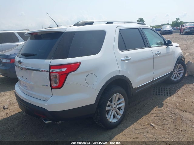 Ford EXPLORER XLT 2014 1FM5K8D88EGB41892 Image 4