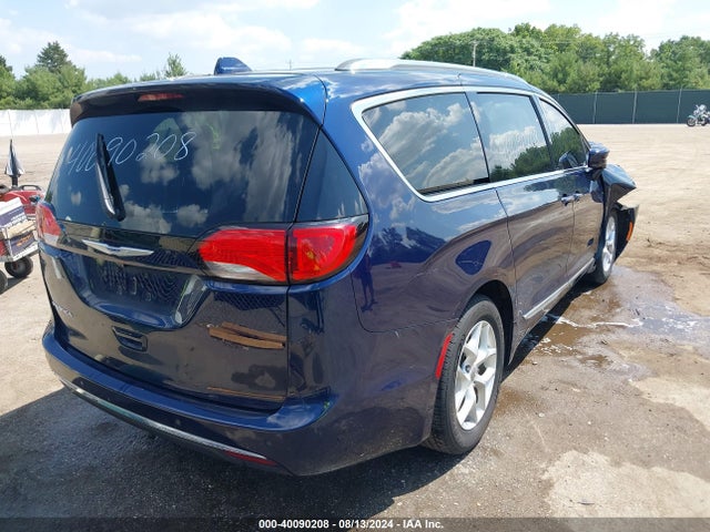 2C4RC1EG9JR157253 Chrysler Pacifica Touring L Plus