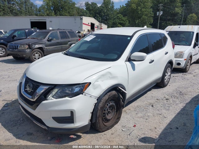 Nissan ROGUE S 2018 5N1AT2MT1JC790674 Image 2