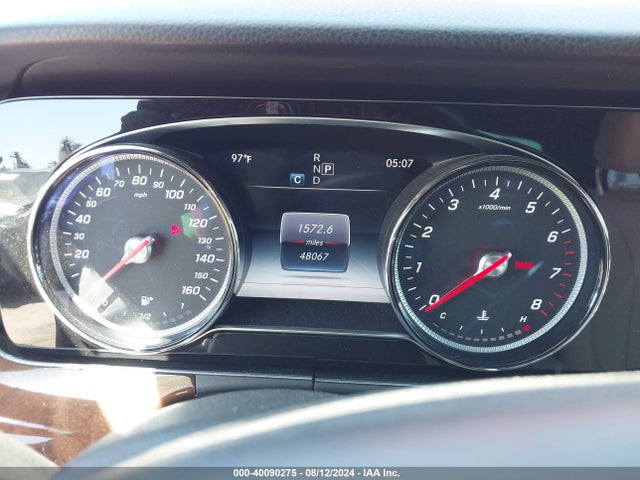 WDDZF4JB1HA064525 Mercedes-Benz E 300