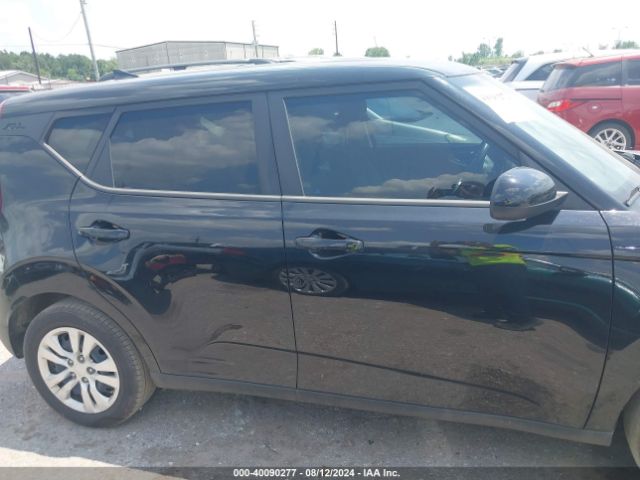 KNDJ23AU9L7709653 KIA SOUL LX