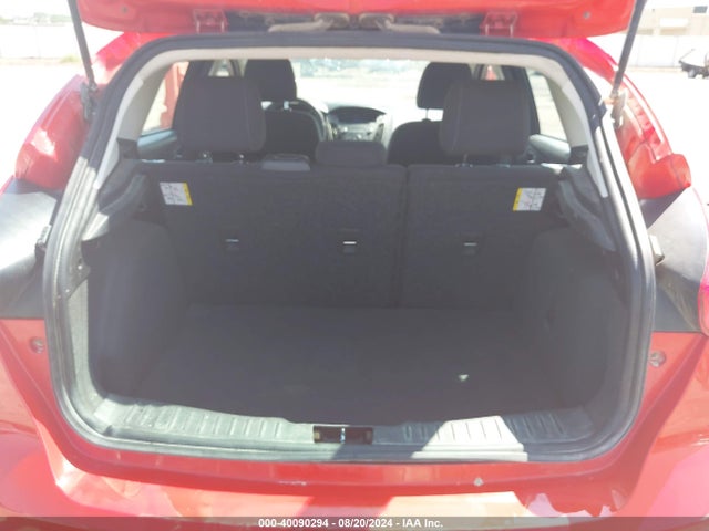 Ford FOCUS SE 2016 1FADP3K20GL228804 Image 16
