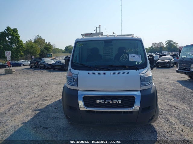 40090330 :رقم المزاد ، 3C6LRVAG4ME553606 vin ، 2021 Ram Promaster 1500 Low Roof 136 Wb مزاد بيع