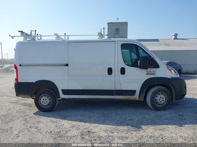 40090330 :رقم المزاد ، 3C6LRVAG4ME553606 vin ، 2021 Ram Promaster 1500 Low Roof 136 Wb مزاد بيع