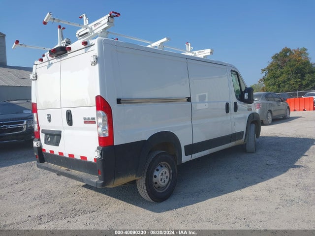 40090330 :رقم المزاد ، 3C6LRVAG4ME553606 vin ، 2021 Ram Promaster 1500 Low Roof 136 Wb مزاد بيع