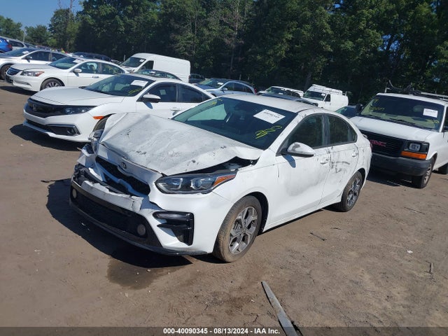 KIA Forte Lxs 2021 3KPF24AD6ME406942 Image 2