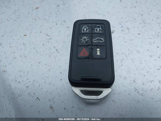 Volvo S60 T5 Premier 2015 YV140MFBXF1307948 Image 11