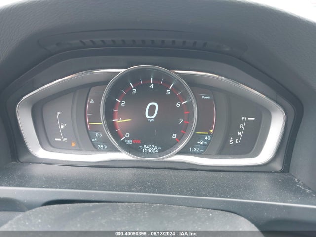 Volvo S60 T5 Premier 2015 YV140MFBXF1307948 Image 7
