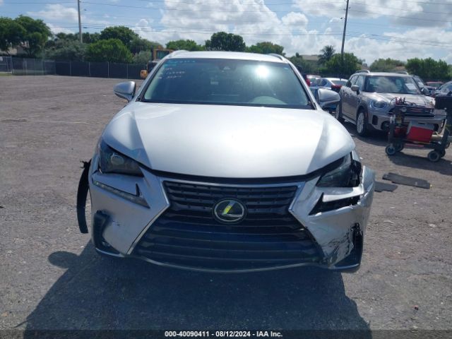 JTJYARBZ4K2140105 Lexus NX 300