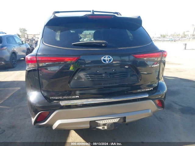Toyota Highlander Hybrid Platinum 2023 5TDEBRCH7PS124215 Image 17