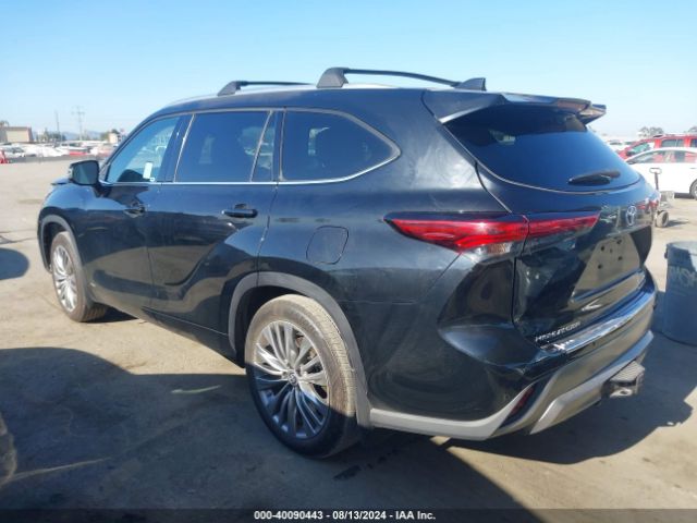 2023 TOYOTA HIGHLANDER 5TDEBRCH7PS124215 Photo 2