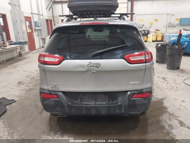 1C4PJMCS6HW567368 Jeep Cherokee Latitude 4x4