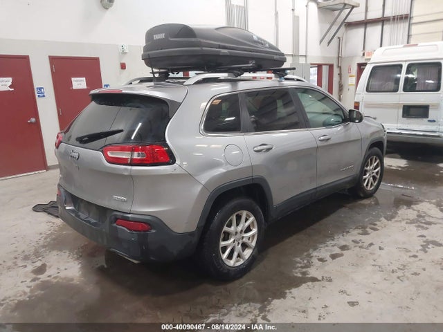 1C4PJMCS6HW567368 Jeep Cherokee Latitude 4x4