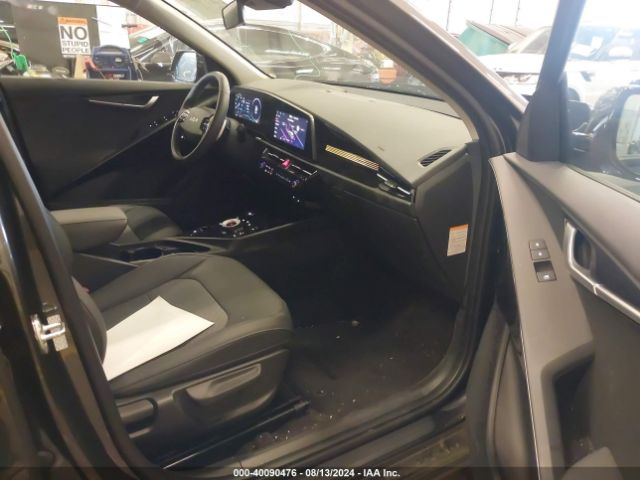 KNDCR3L12R5091300 KIA Niro Ev Wind