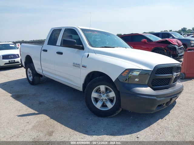 1C6RR7FT8HS588289 RAM 1500 Tradesman Quad Cab 4x4 6'4 Box
