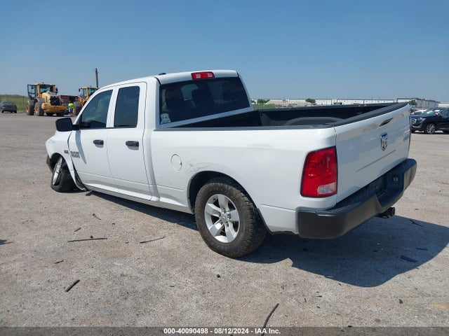 1C6RR7FT8HS588289 RAM 1500 Tradesman Quad Cab 4x4 6'4 Box