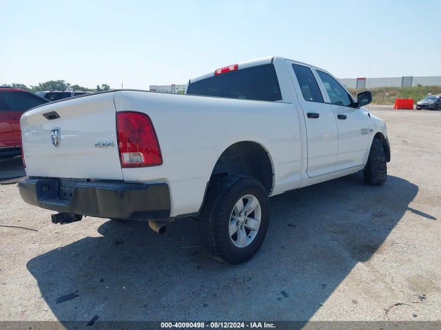 1C6RR7FT8HS588289 RAM 1500 Tradesman Quad Cab 4x4 6'4 Box