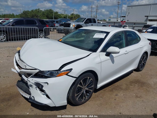 Toyota CAMRY SE 2020 4T1M11AK7LU975799 Image 2