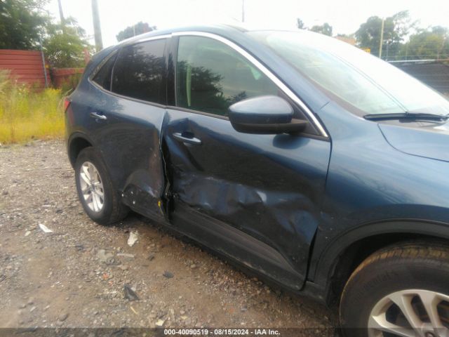 1FMCU9G68LUC75544 Ford ESCAPE SE
