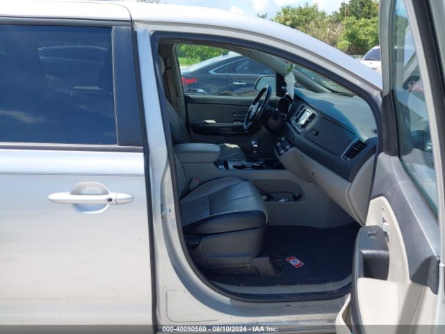 KNDMB5C13M6661781 KIA SEDONA EX