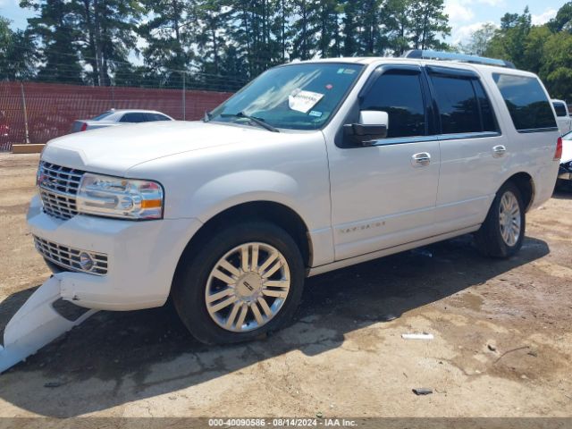 5LMJJ2H51EEL04390 Lincoln Navigator