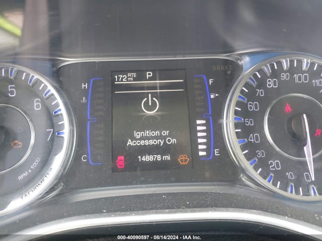 Chrysler 200 Limited 2016 1C3CCCAB6GN140612 Image 7