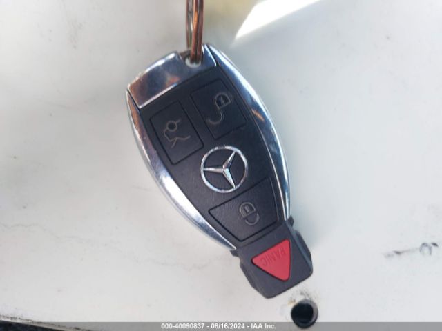 55SWF4JB7JU257660 Mercedes-Benz C 300