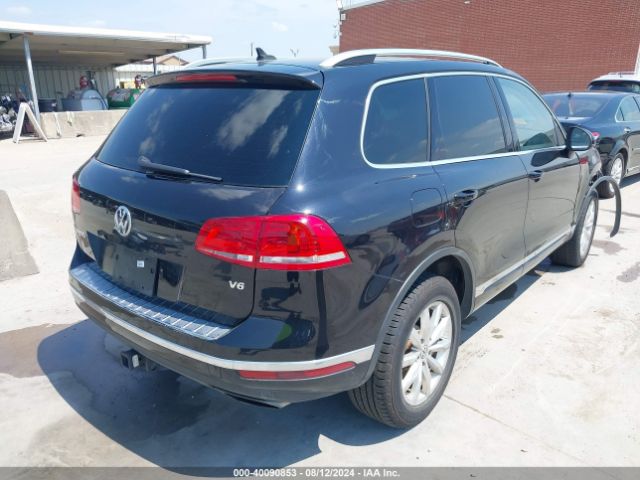 WVGEF9BP1FD002260 Volkswagen Touareg V6 Sport
