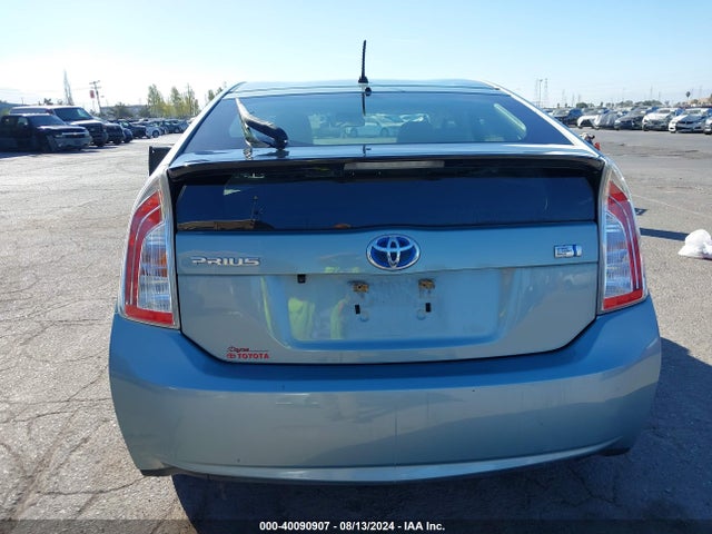 Toyota Prius Two 2014 JTDKN3DU1E1793223 Image 16