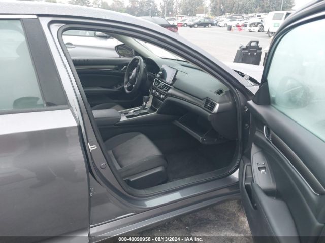 1HGCV1F13KA174809 Honda ACCORD LX