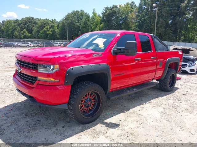 Chevrolet Silverado 1500 Custom 2017 1GCVKPEC3HZ363492 Image 2