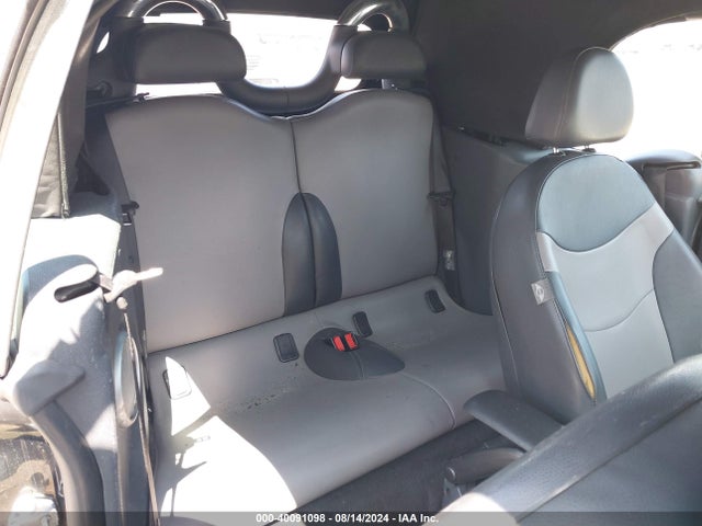 2006 MINI COOPER S WMWRH33526TK57948 Photo 7