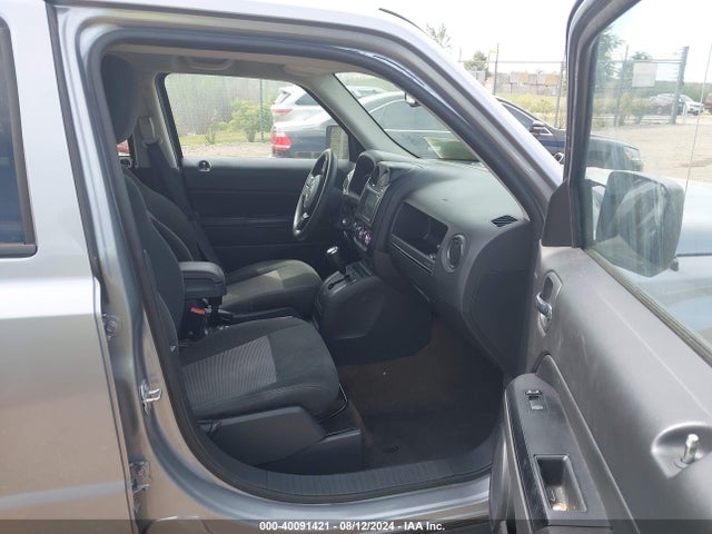 1C4NJRBB9HD196983 Jeep Patriot Sport 4x4