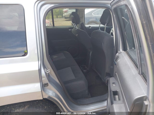 1C4NJRBB9HD196983 Jeep Patriot Sport 4x4