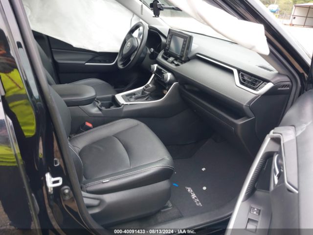 2T3W1RFV8MC086885 Toyota Rav4 Xle